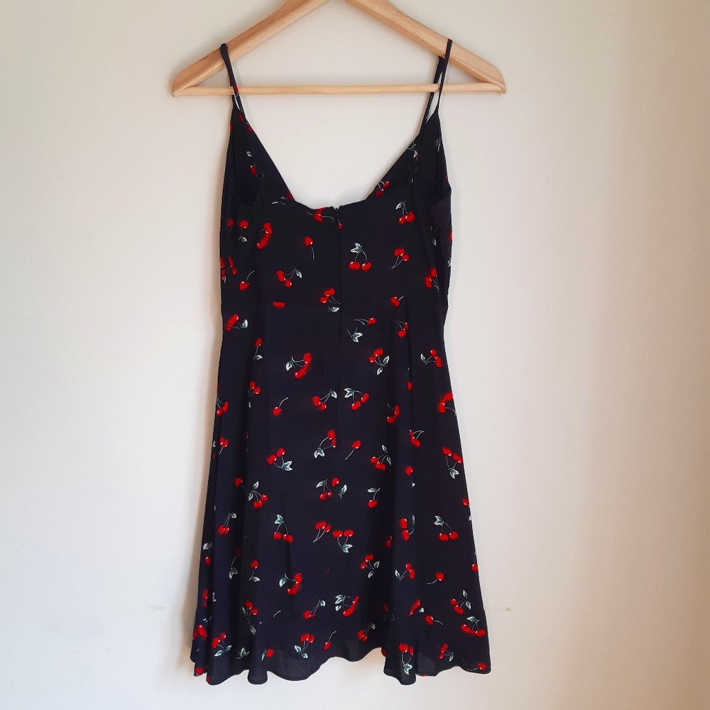NWT MORRISDAY The Label I Boho Black Cherry Summer Dress I Front tie XS NEW